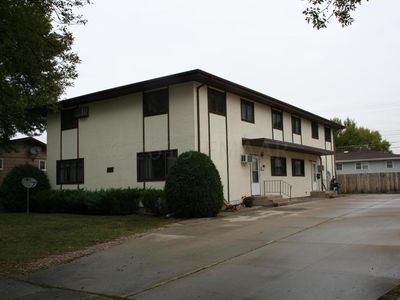 2815 9th St N APT 1, Fargo, ND, 58102