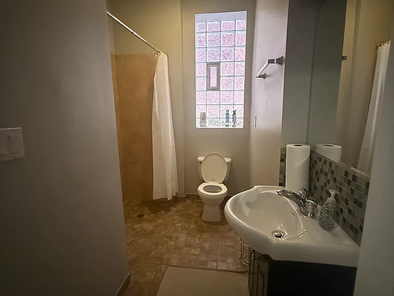 836 N Damen Ave #1 — Photo 5