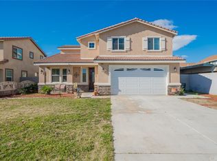 8606 Tamarind Ave, Fontana, CA 92335