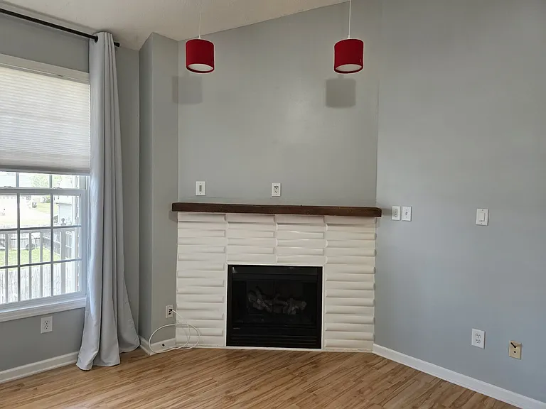 1324 Kershaw Loop #206 — Photo 7
