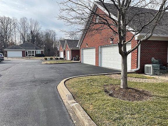 5th image of 7714 Turtle Run Ct