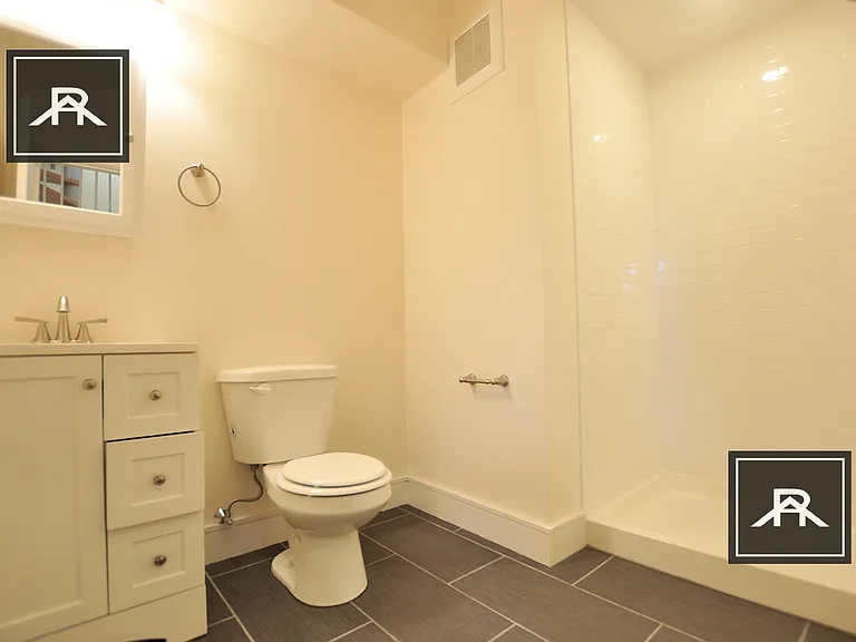 879 Beacon St #1 — Photo 3