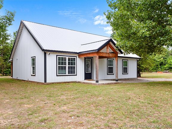 2nd image of 420728 E 1168th Rd