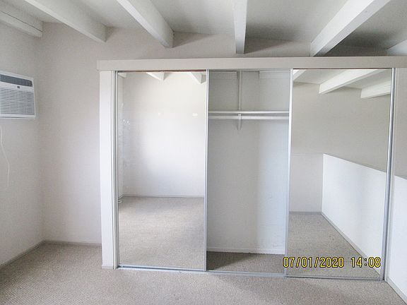 5th image of 3339 S Canfield Ave #215