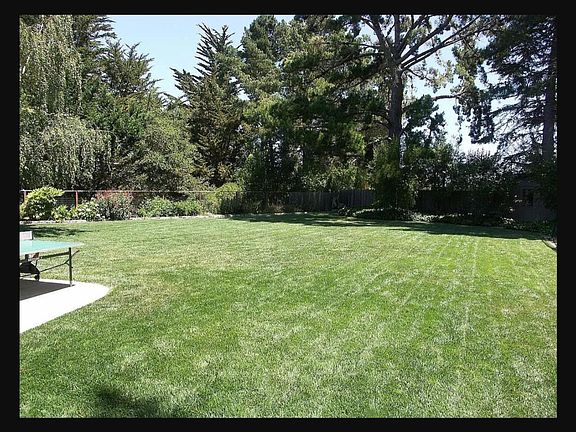 2nd image of 1483 Laurel Hill Dr
