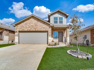 224 Middle Green Loop, Floresville, TX 78114