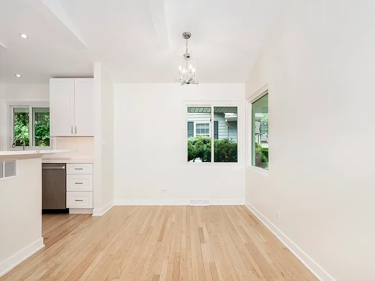 48 Oakwood Dr — Photo 8