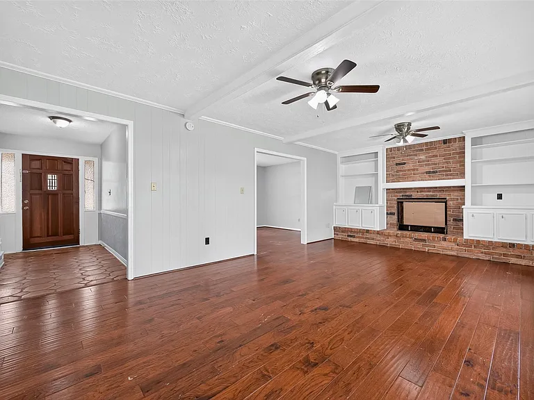 5703 Green Timbers Dr — Photo 20
