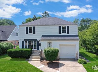 1526 S Vine Ave, Park Ridge, IL 60068