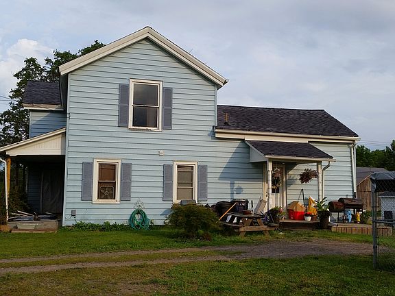Side of house from driveway