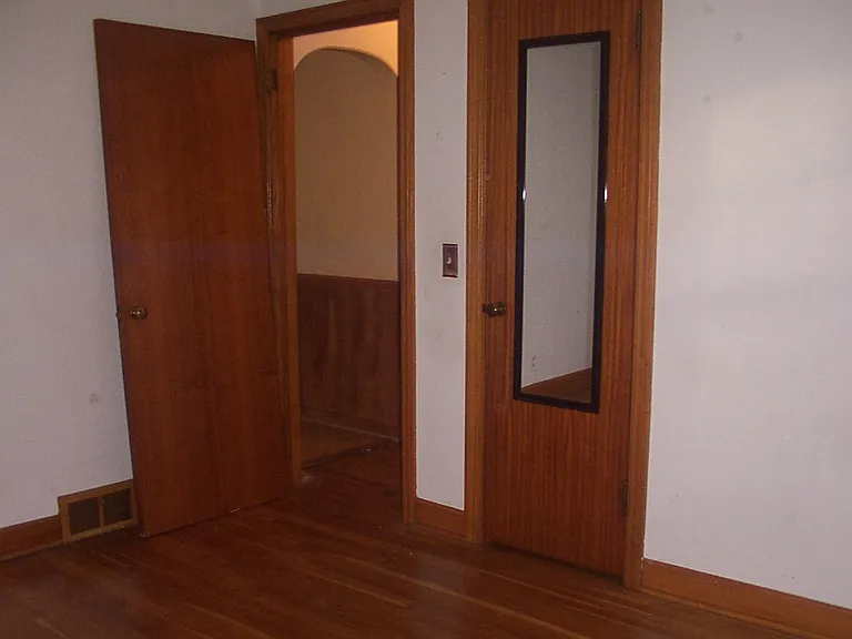 Whipple Ave NW — Photo 3