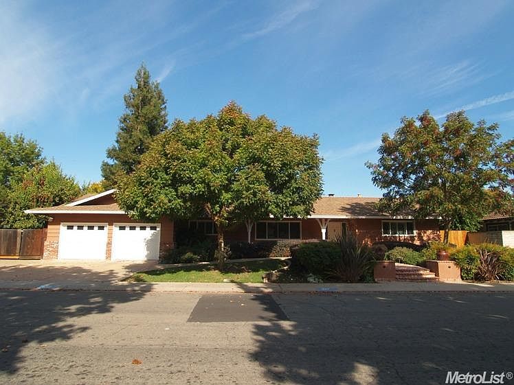1st image of 1017 Shaftesbury Ct