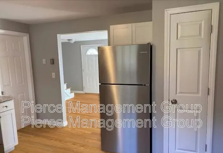 9 Bayberry Ln #6 — Photo 3