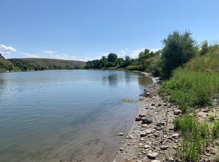 239 Big Bend Ln, Great Falls, MT 59404