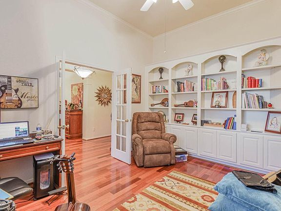 4th image of 7923 Split Cypress Ln