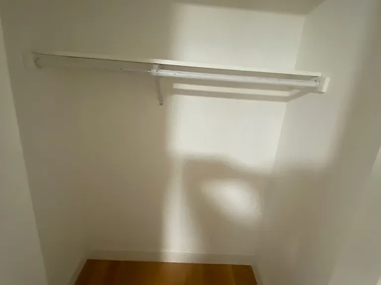 41 Horace St — Photo 25