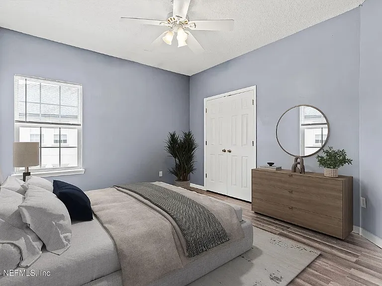 12301 Kernan Forest Blvd — Photo 19