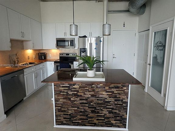 4th image of 2001 Biscayne Blvd APT 3506