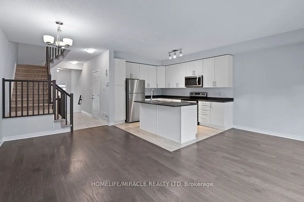 3 bed, $2,799 — Photo 3
