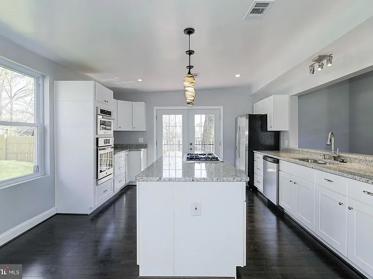 3200 Bunker Hill Rd — Photo 4