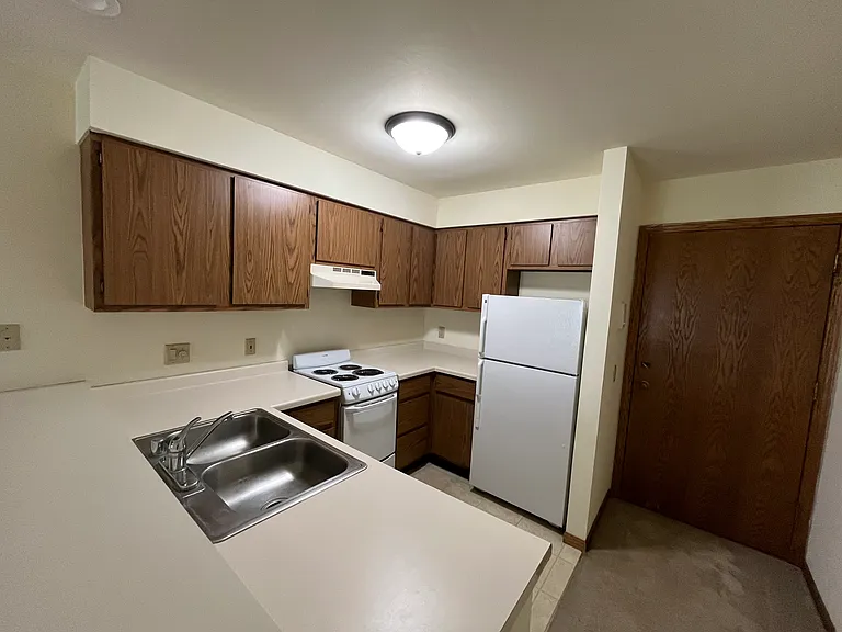 Londonderry Lofts — Photo 39