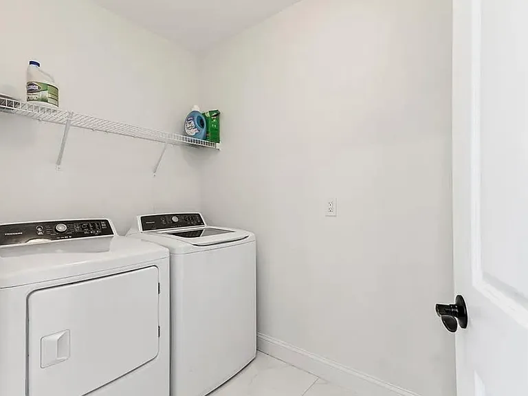 177 Tierra Verde Way — Photo 3