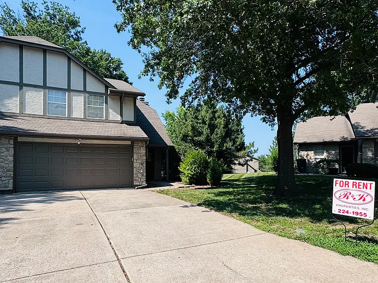 1015 NW Porter Ct #1015 — Photo 1