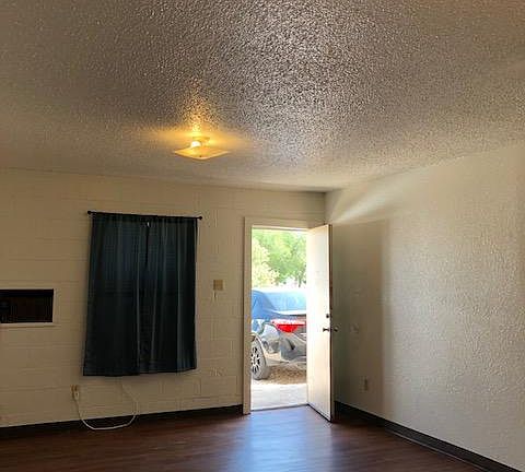 3rd image of 510 E 1st St