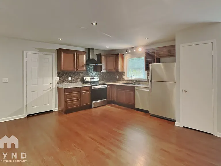 6815 Saddle Ridge Rd — Photo 7