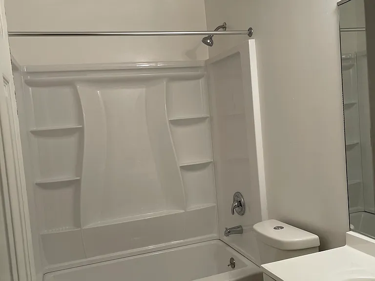 2286 E Tulane Rd — Photo 12