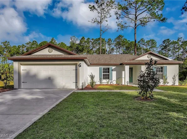 188 Blackstone Dr, Fort Myers, FL 33913