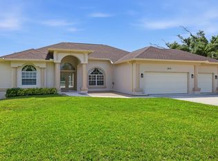 2635 Manasota Beach Rd, Englewood, FL 34223