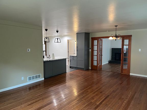 3rd image of 31581 Trestain St
