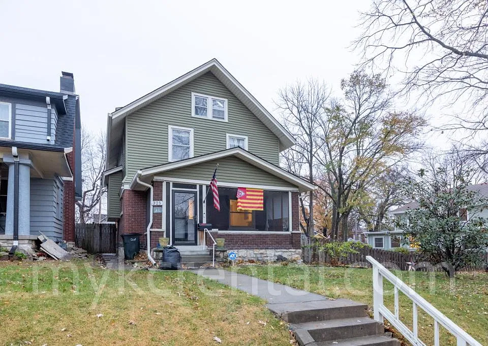 325 N 15th St