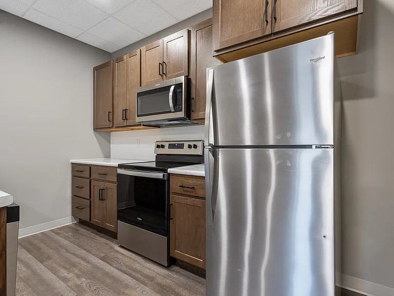 261 Dakota Ave S #8 — Photo 5
