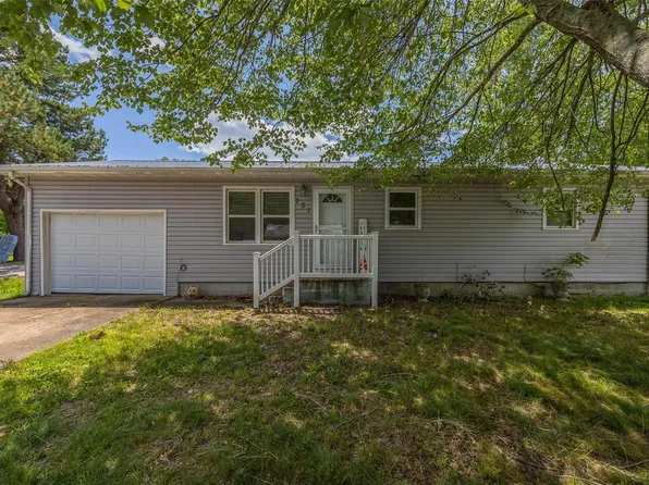 701 McClain St, Richland, MO 65556