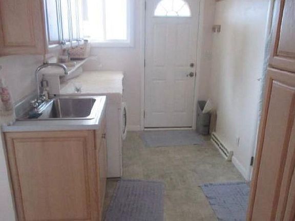 4th image of 4710 Limestone Rd