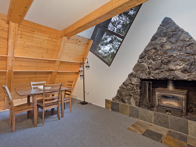 54 Alpine Cir — Photo 8