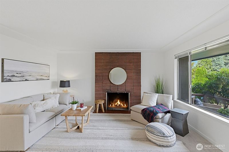 5th image of 5710 N 43rd Street