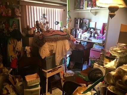 4th image of 2061 Bluehaven Ct