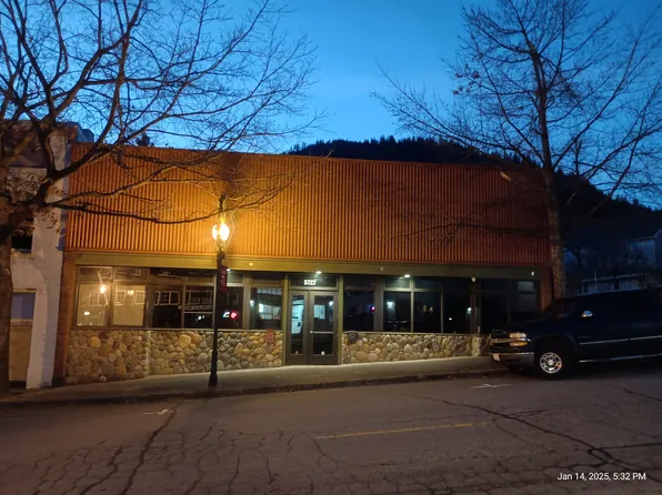 5727 Dunsmuir Ave Unit A, Dunsmuir, CA 96025