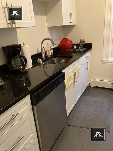 103 Calumet St #2 Photo 1