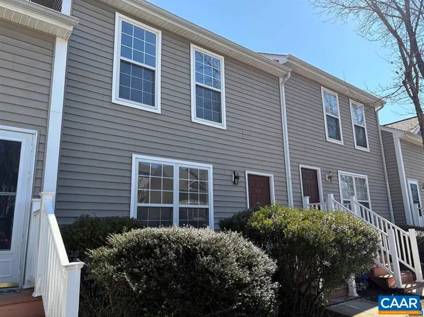 116 Greenwich Ct, Charlottesville, VA 22902