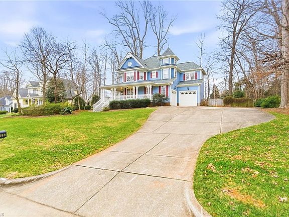 3rd image of 1409 Ainsworth Blvd