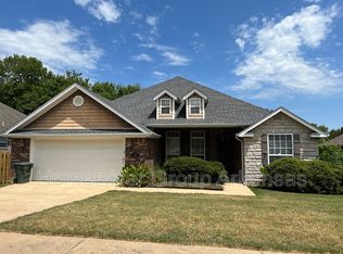 4986 W Stepney Ct, Fayetteville, AR 72704