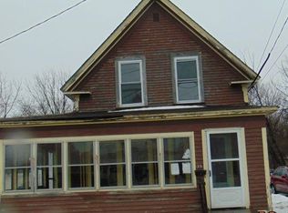 35 Riverside St, Milo, ME 04463