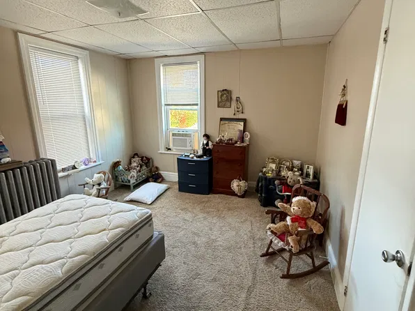 32 E 7th Ave APT 2, York, PA 17404