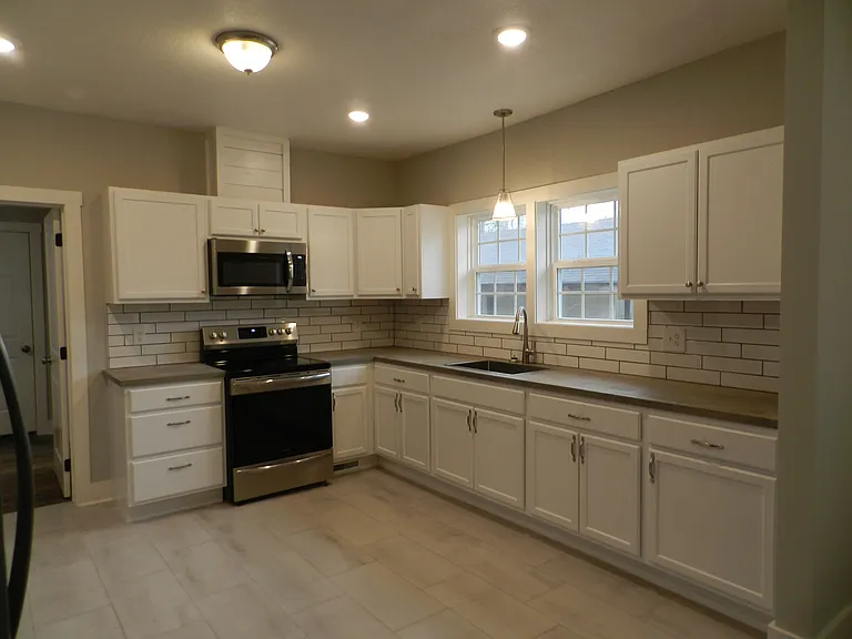 59 Joy Dr — Photo 6