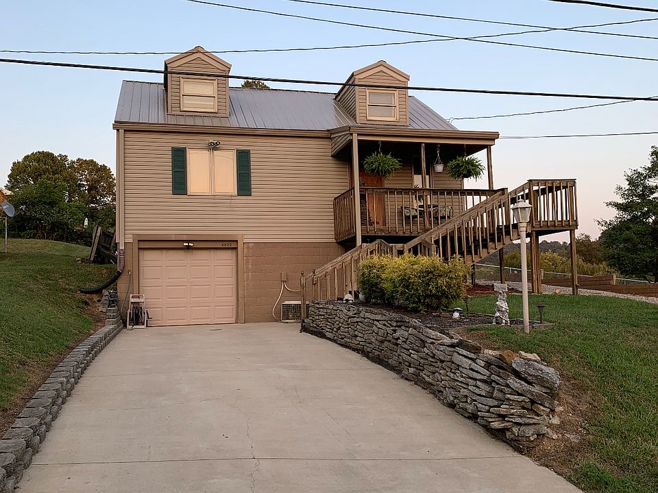 1st image of 4620 Woodland Ave