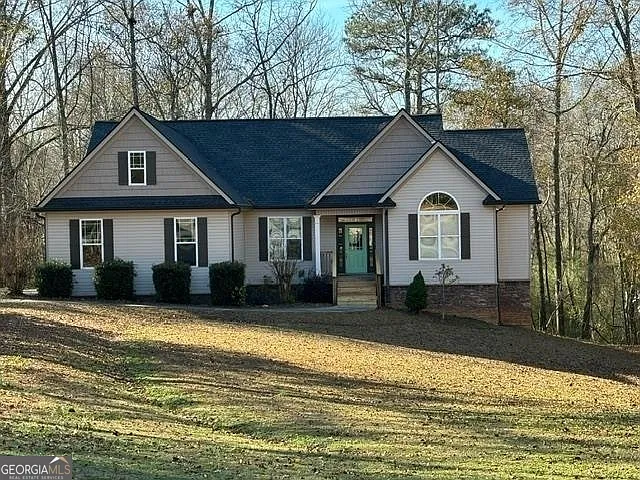 221 Lake Chase Dr N photo 1